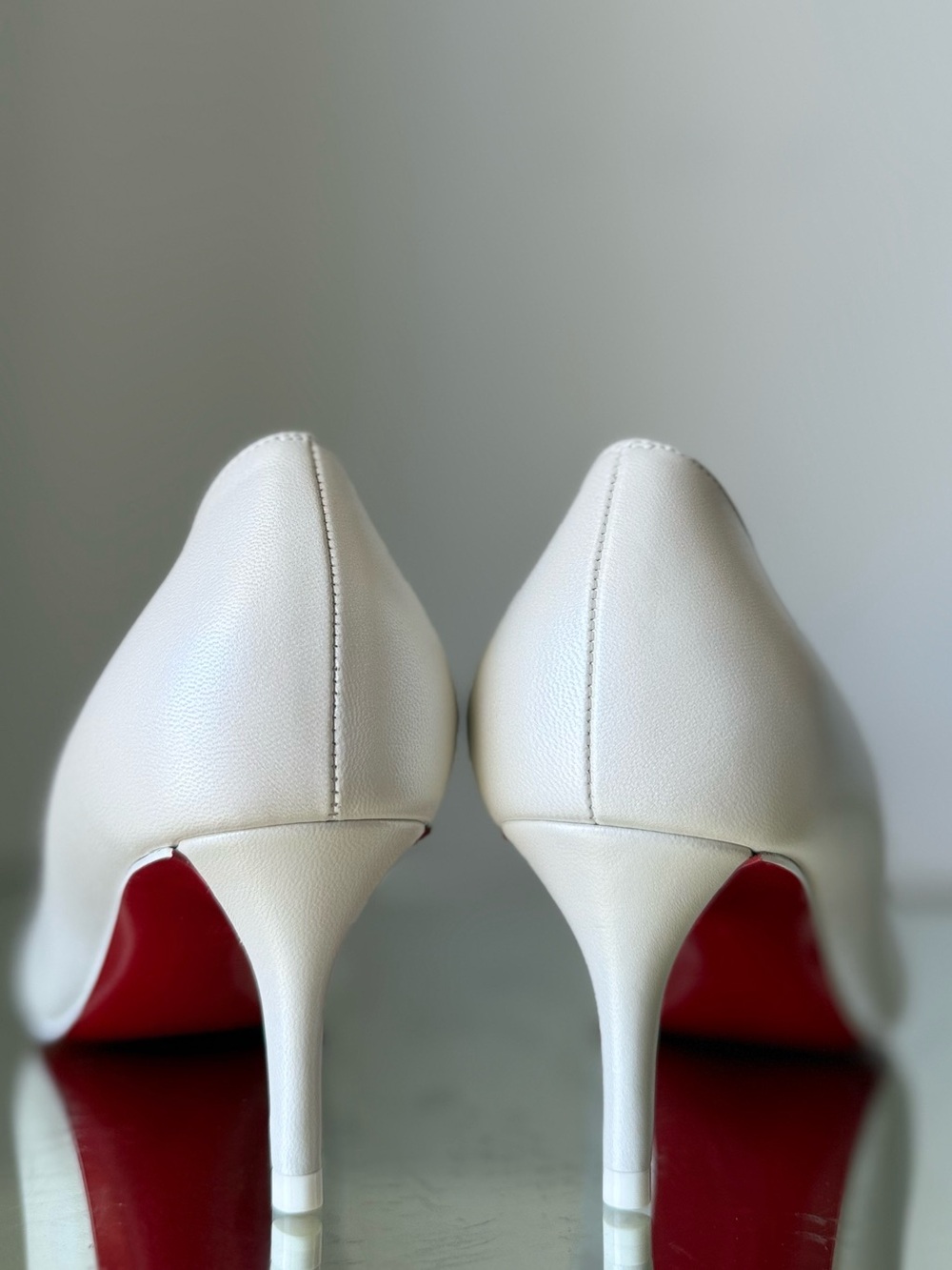 Christian Louboutin White Pointed-Toe Pumps with Red Heel - Picture 9 of 14